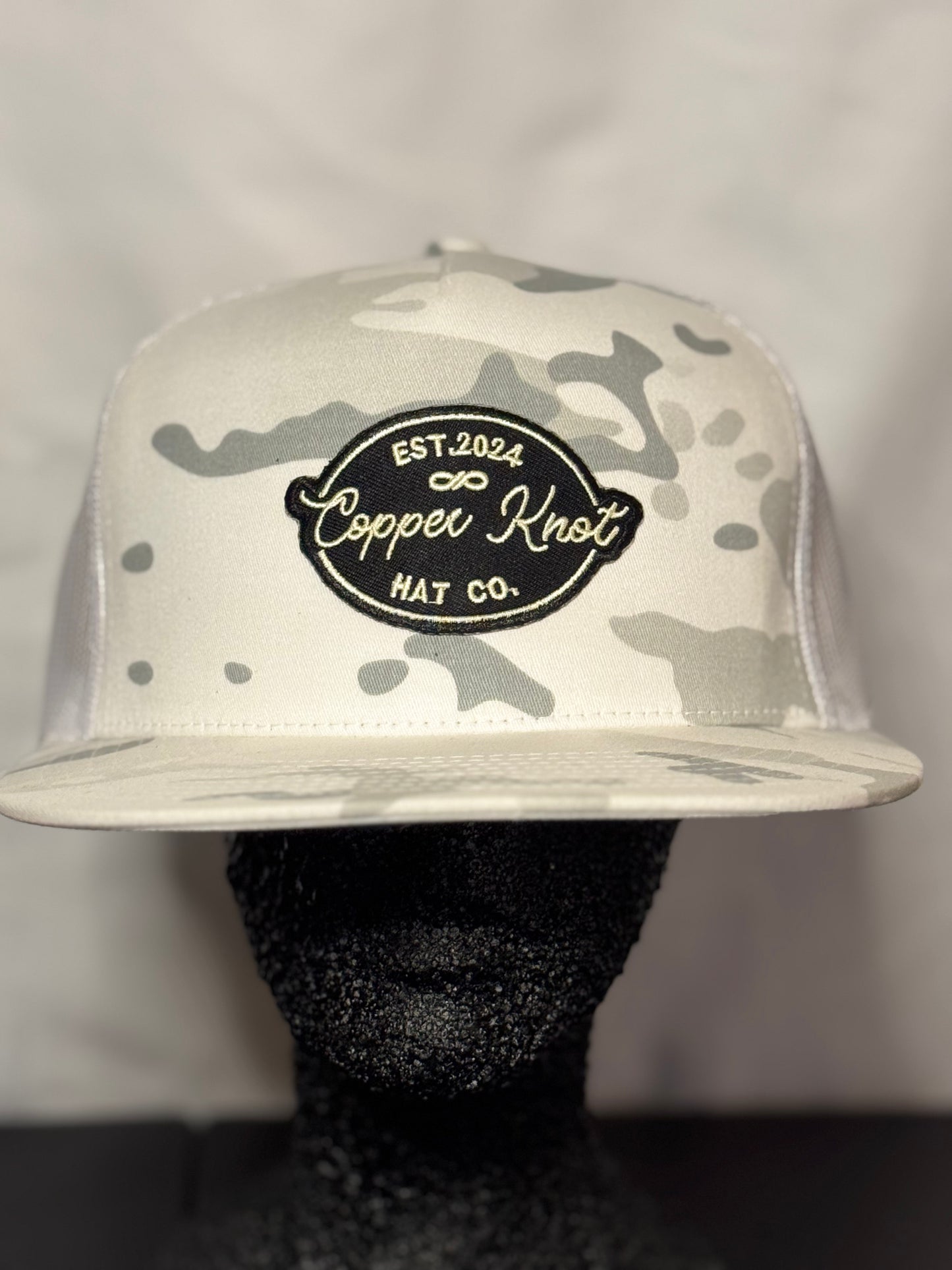 Multi-Cam White/Alpine - Flat Bill Hat